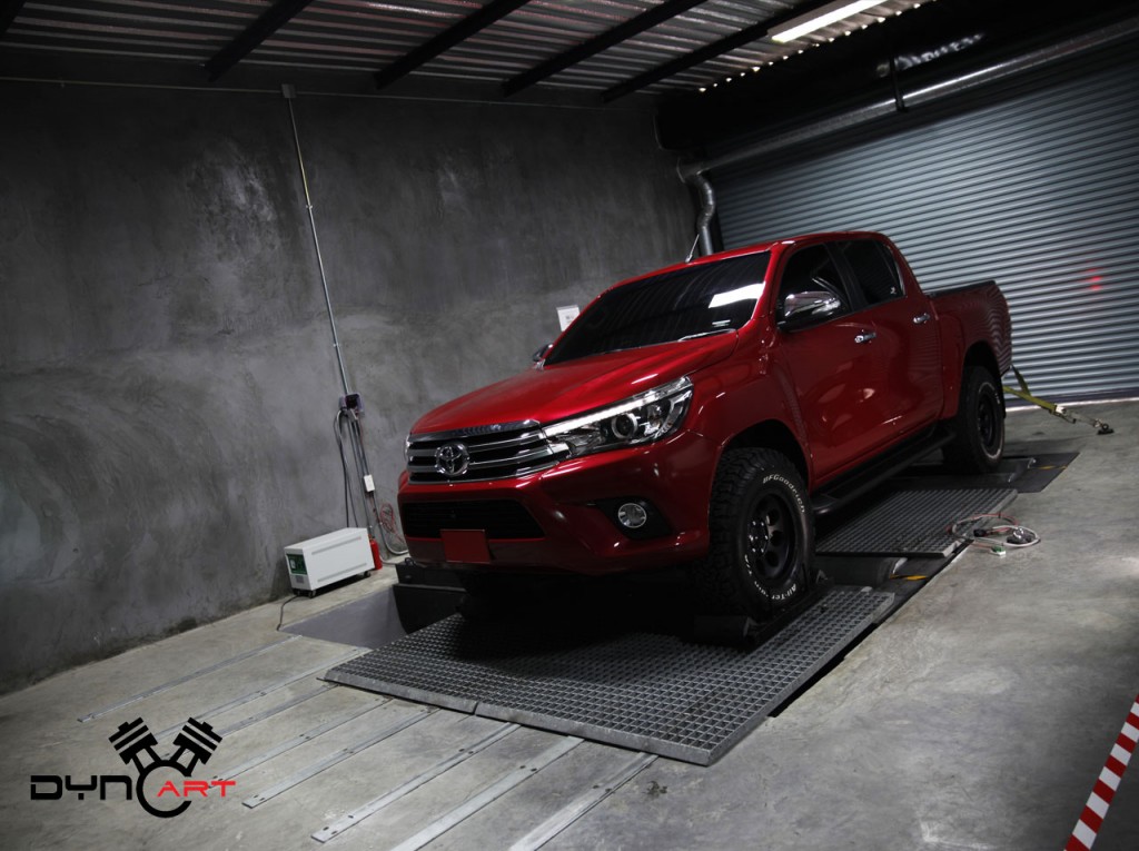 150920_Toyota_Revo7