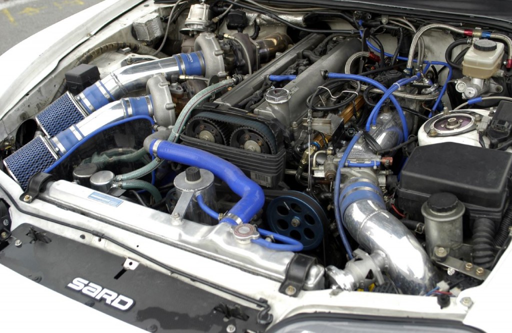Tuned_2JZ-GTE_engine